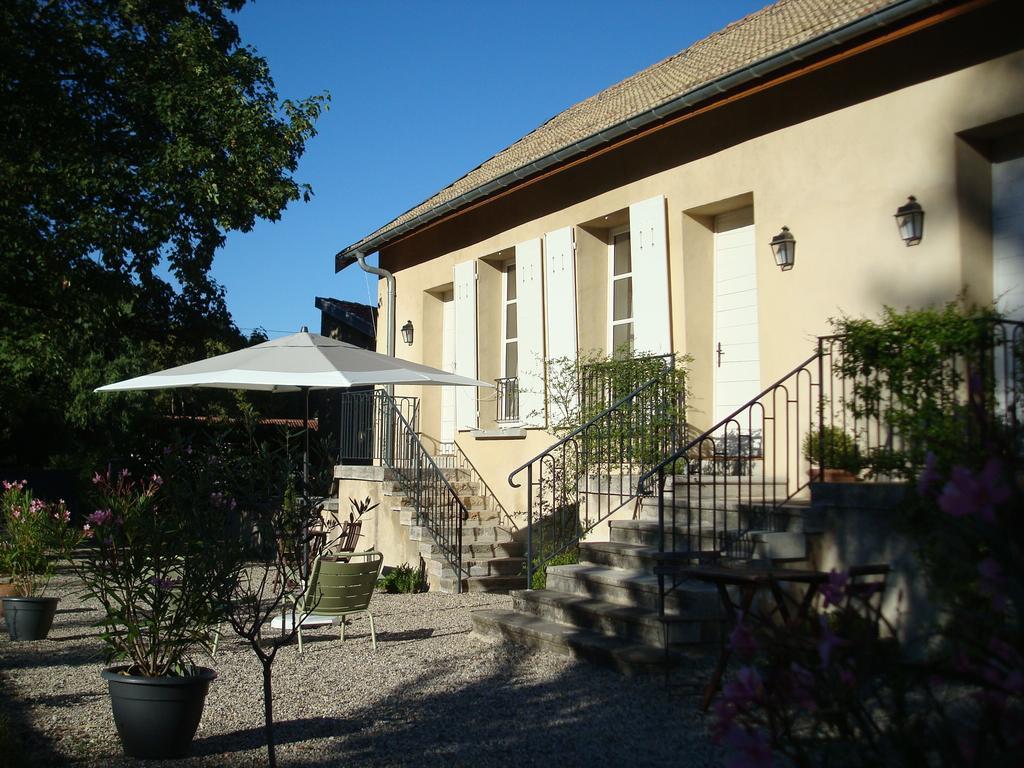 Les Communs Du Manoir Daire Écully Oda fotoğraf